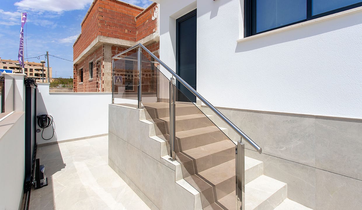 hh64579138-01-image-38