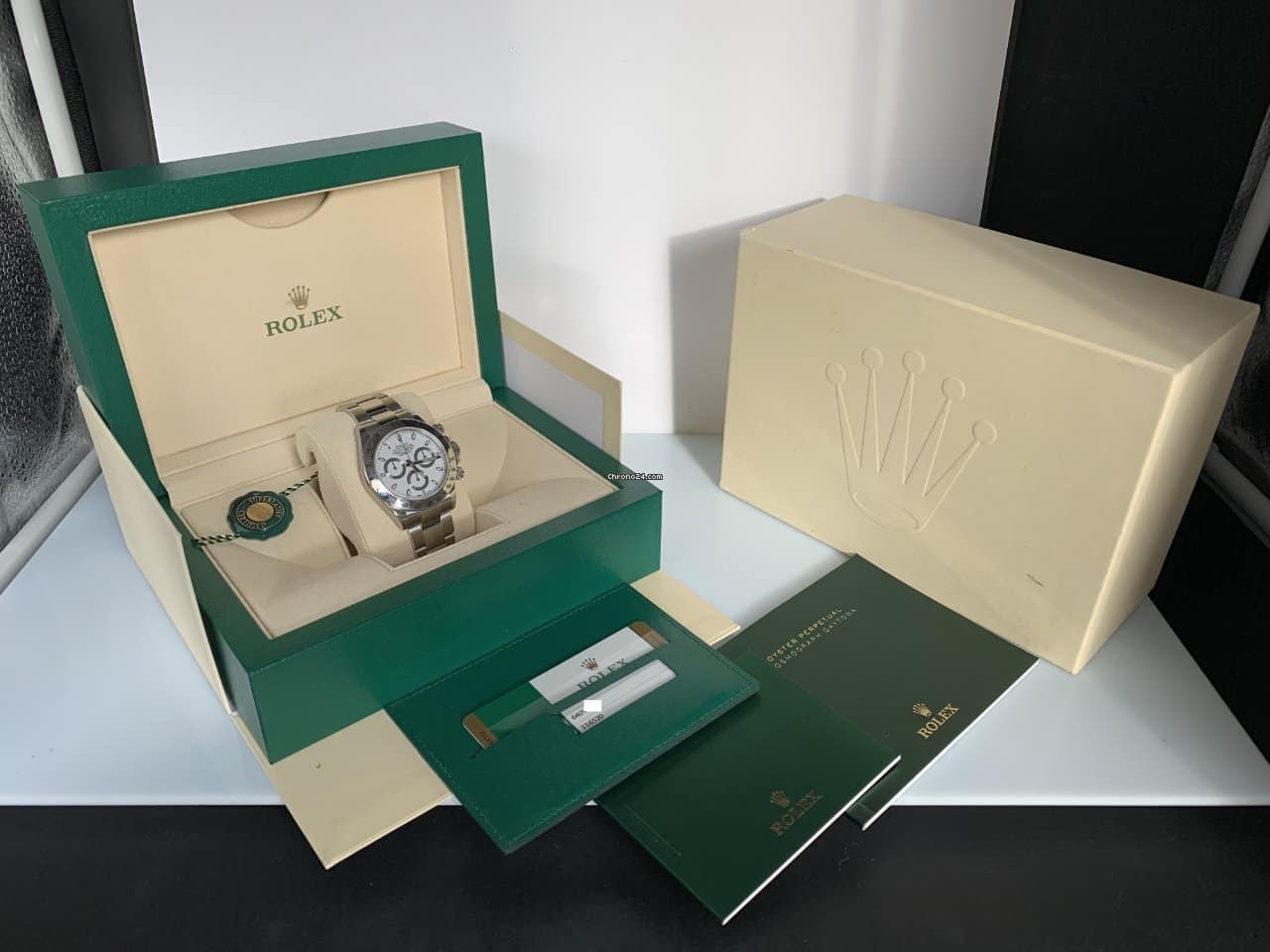 22735822-jl0v8pikawhho4rm2inyylc9-ExtraLarge