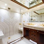 QUEEN-MAVIA_24_SW_VIP-bathroom_Queen-Mavia-141_LR-r5oTsdhm