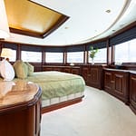 QUEEN-MAVIA_20_SW_VIP-suite_Queen-Mavia-137_LR-Raj9GV2p