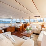 08_Selena_Salon-bvyaivee