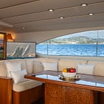 09_Selena_Salon-Seating-IU75JWMZ