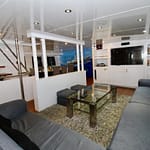 007-Main-Salon-SHARKWATER-144-Niigata-IMG_9842-sBZNkTq5