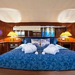 009_STAR-OF-THE-SEA_Master-Stateroom_HR-m0VV7LSr