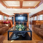 ULYSSES_20_Upper-Salon_Ulysses-72_HR-UxJB1YV3