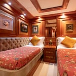 ULYSSES_18_2nd-Twin-Stateroom-on-Lower-Deck_Ulysses-17_HR-2gO4E100