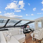 10_Helm-Station_THOM6988-tjOEhcql