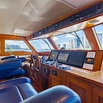 013_VIRGINIA-SEA_Helm_HR-T1pcBsGd