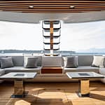YB_04_Main-deck-aft-lounge_azimut-s10-alfresco_LR-ra3LR3Zd