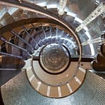 QUEEN-MAVIA_28_SW_Main-deck-foyer_Queen-Mavia-53_LR-6F6Nd6PZ