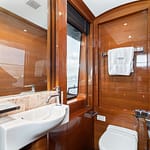 015-XOXO-Benetti-85-Day-Head-015-F7VJ6nZ7