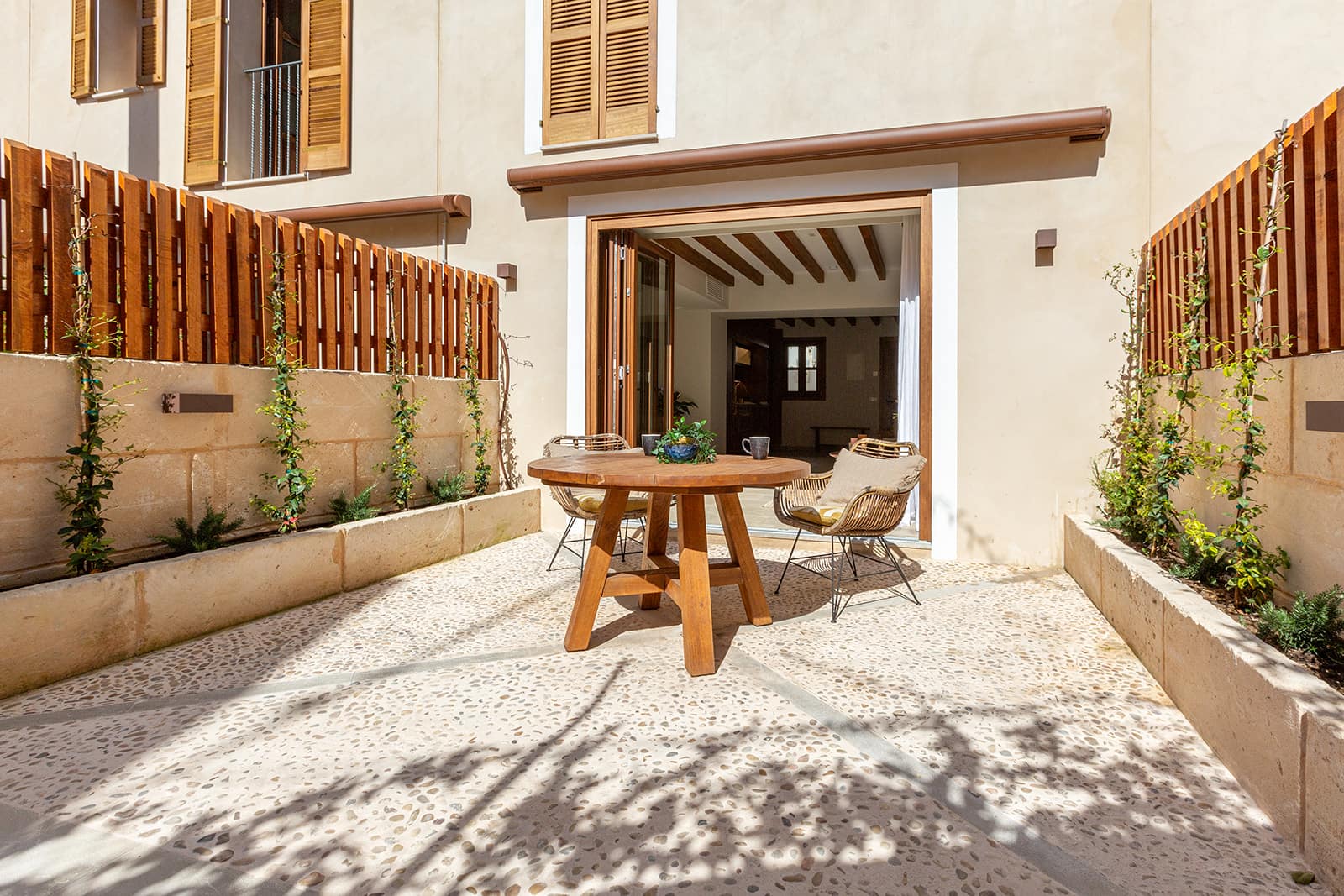 Elegant Duplex Townhouse in Santa Catalina 62