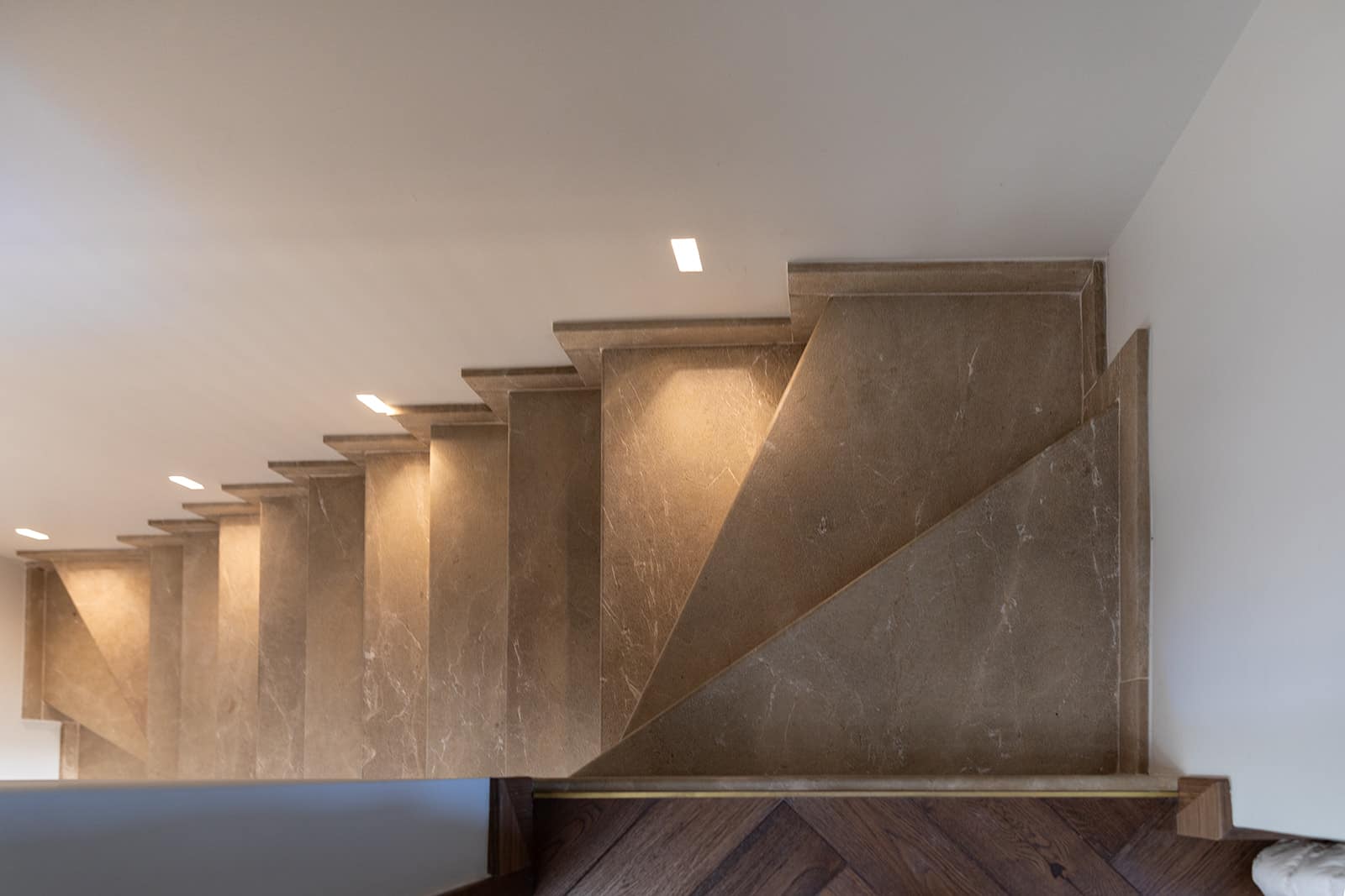 Elegant Duplex Townhouse in Santa Catalina 45