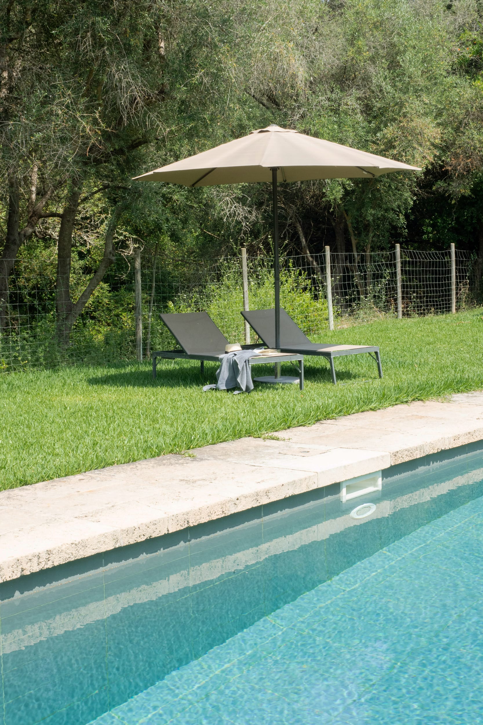 Secluded countryside finca with pool and and tourist license in Campanet 23