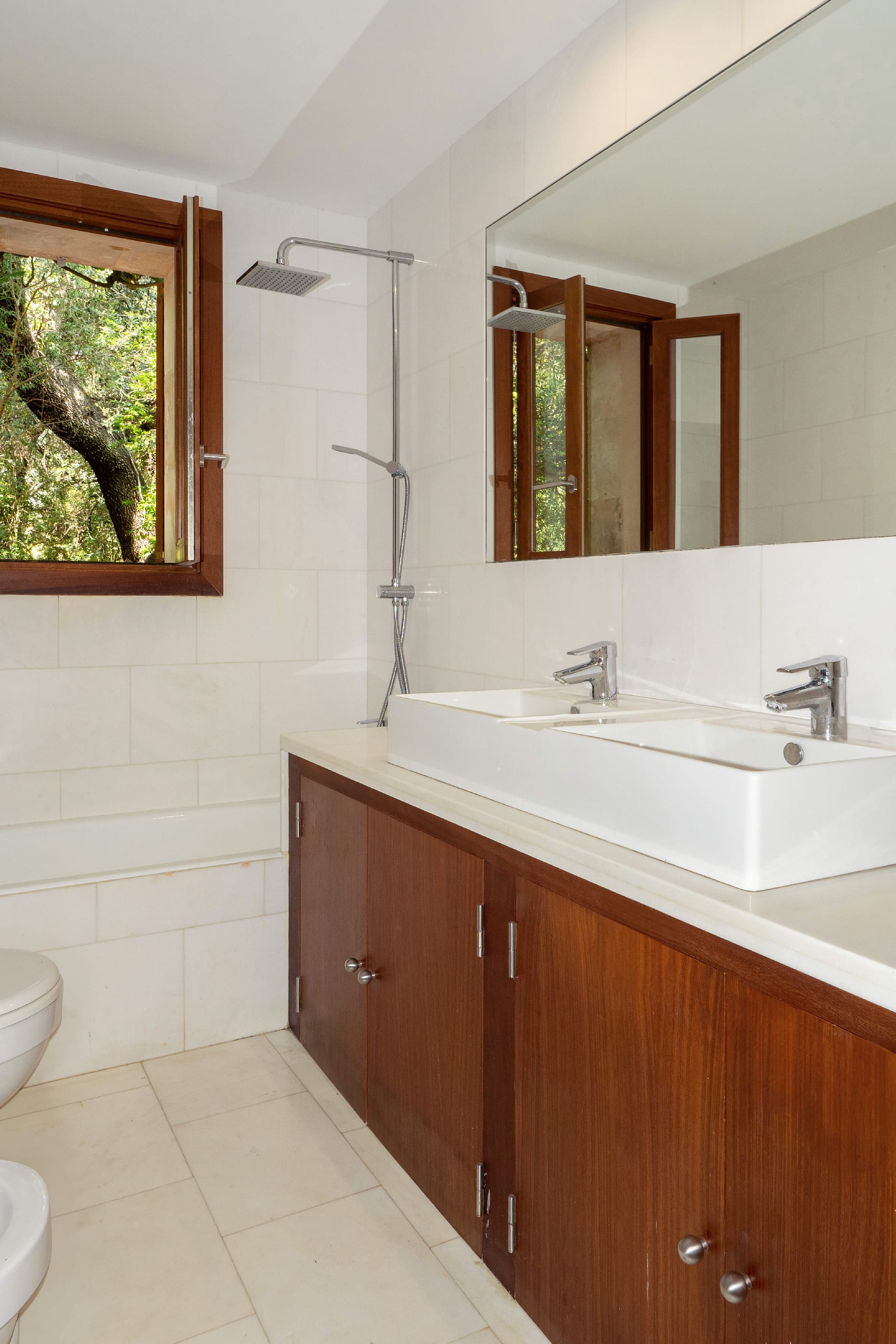 ecluded countryside finca with pool and and tourist license in Campanet 6