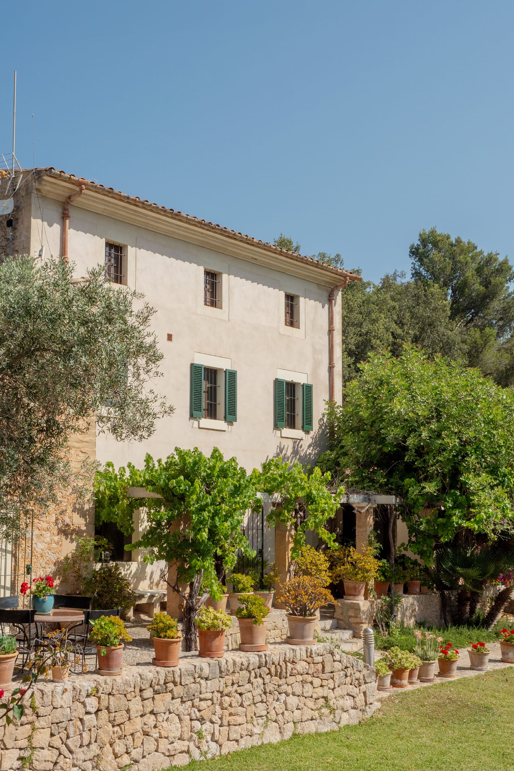 Stunning finca with guest houses in Pollensa 33