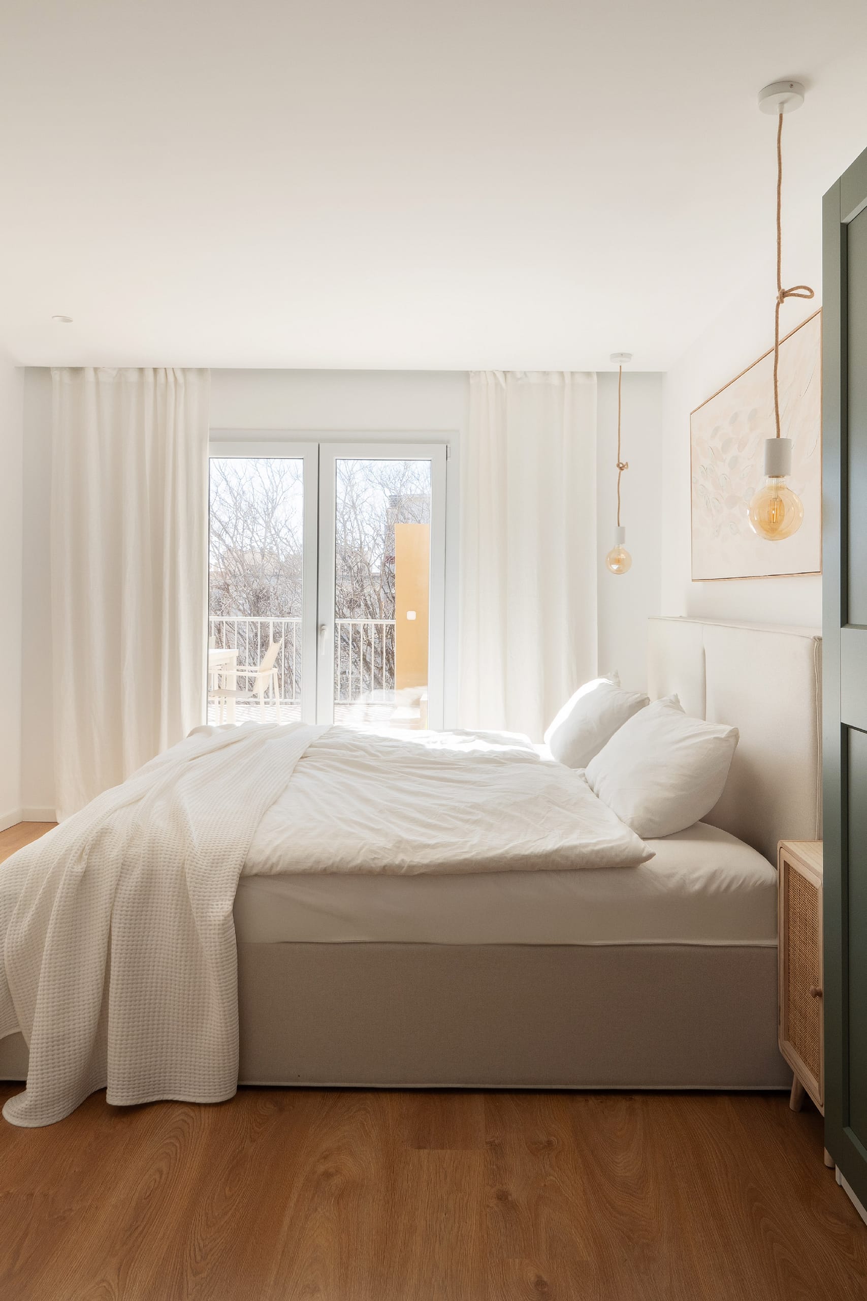 Fantastic renovated penthouse with expansive terraces in El Molinar 6