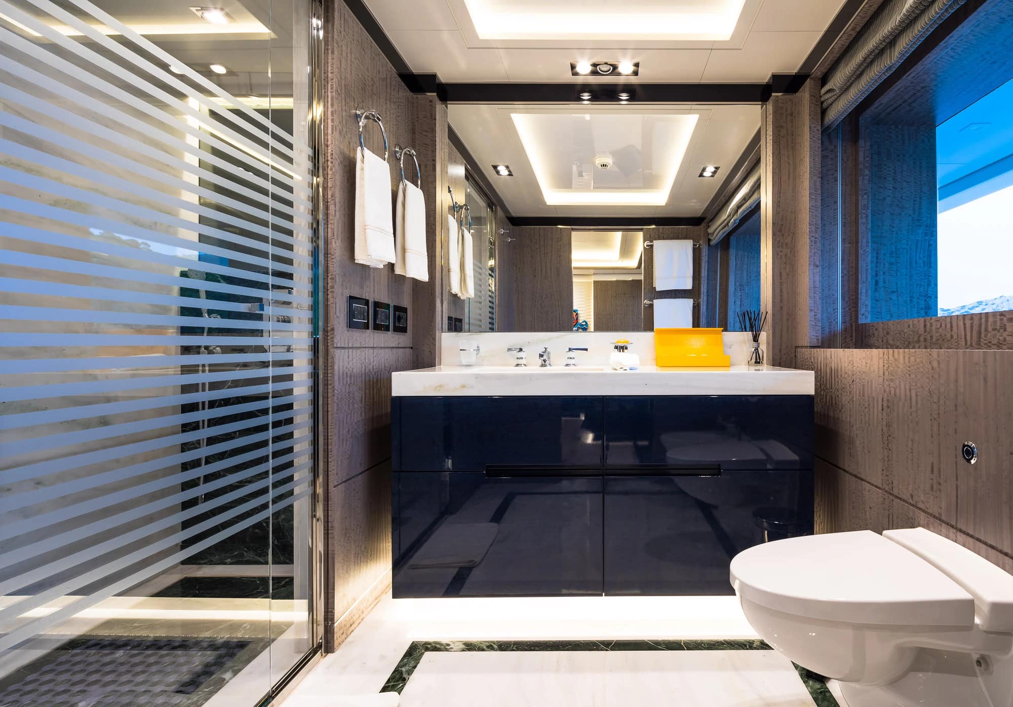 OPTASIA__Jeff+Brown-29102_LR-4PZhJeNC