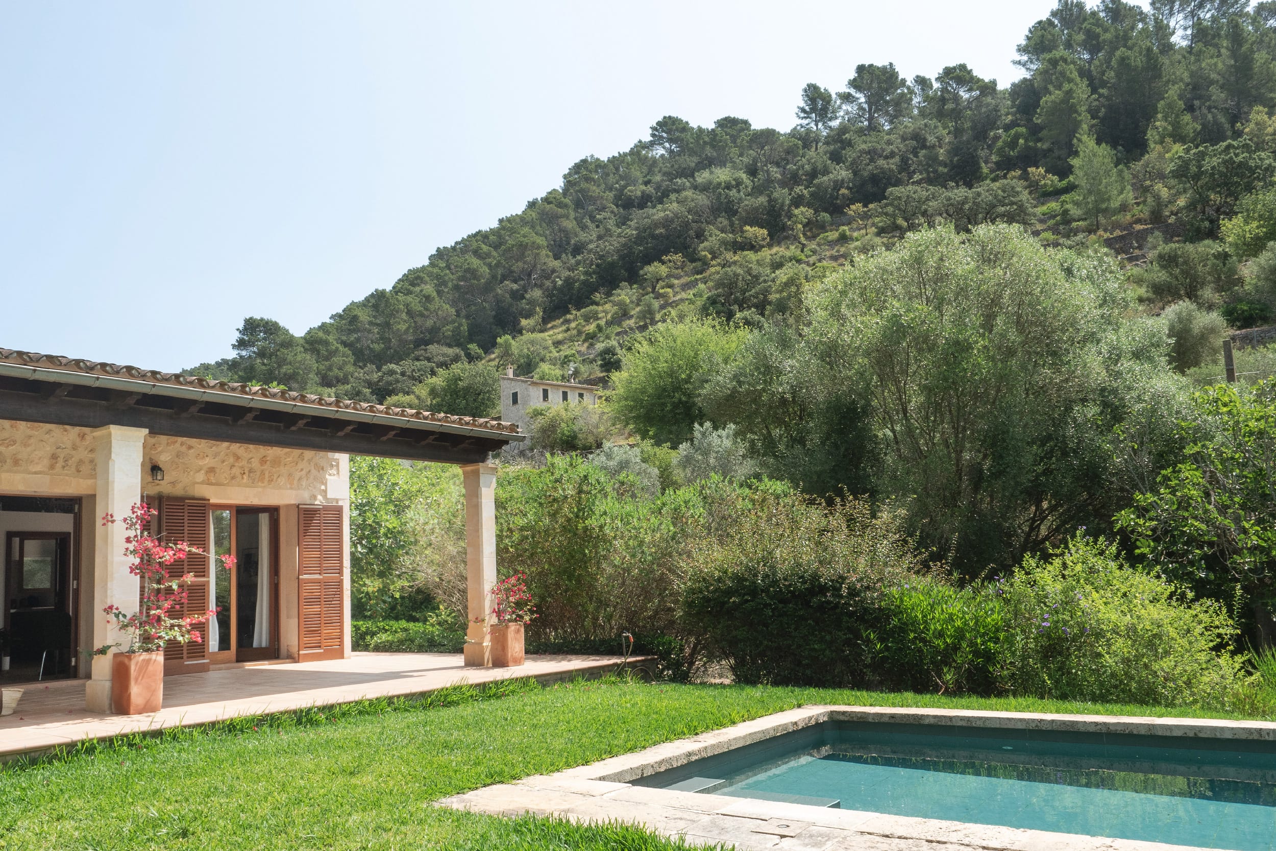 Secluded countryside finca with pool and and tourist license in Campanet 19