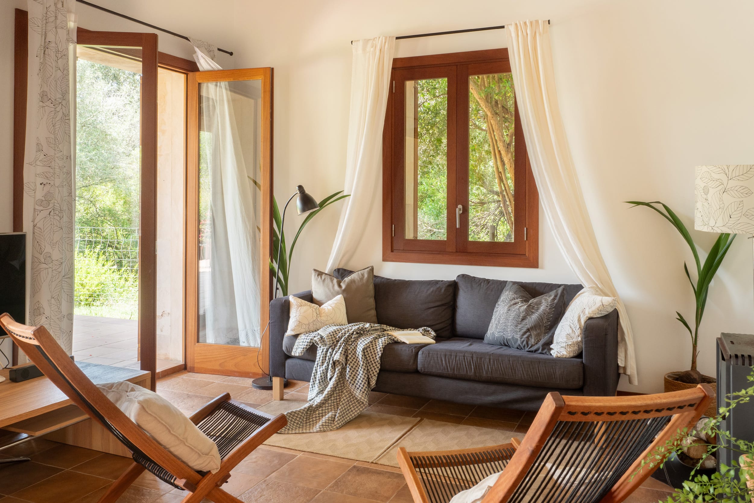 Secluded countryside finca with pool and and tourist license in Campanet 11