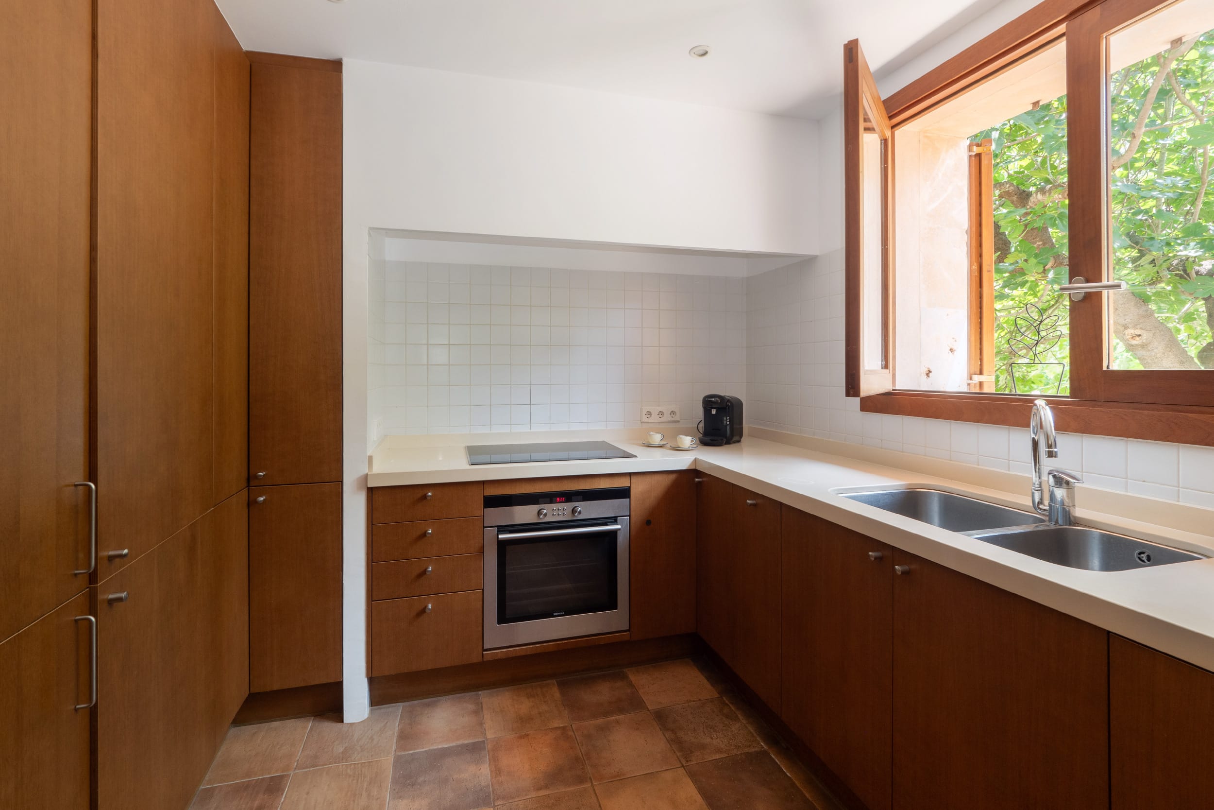 ecluded countryside finca with pool and and tourist license in Campanet 7