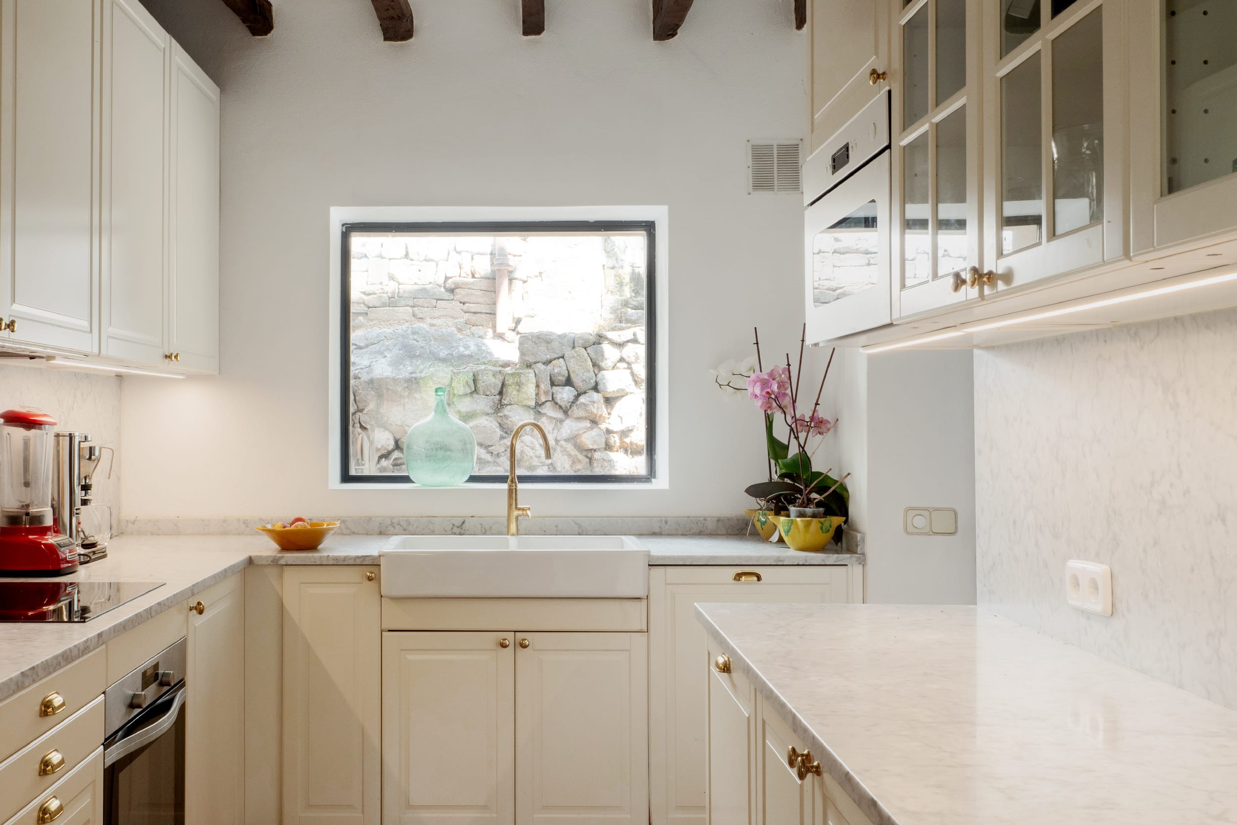 Stunning finca with guest houses in Pollensa 12