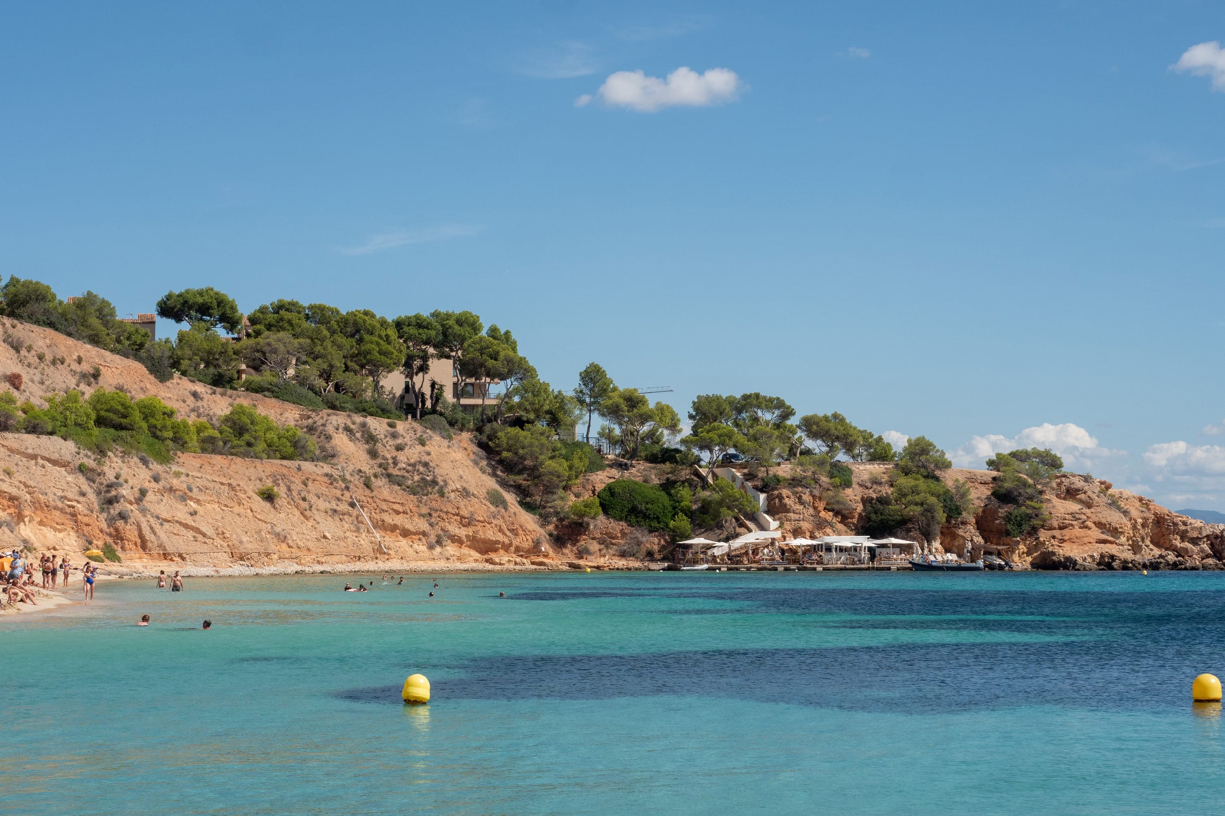 Newly Renovated Apartment with Sea Views in Exclusive Puerto Portals 30