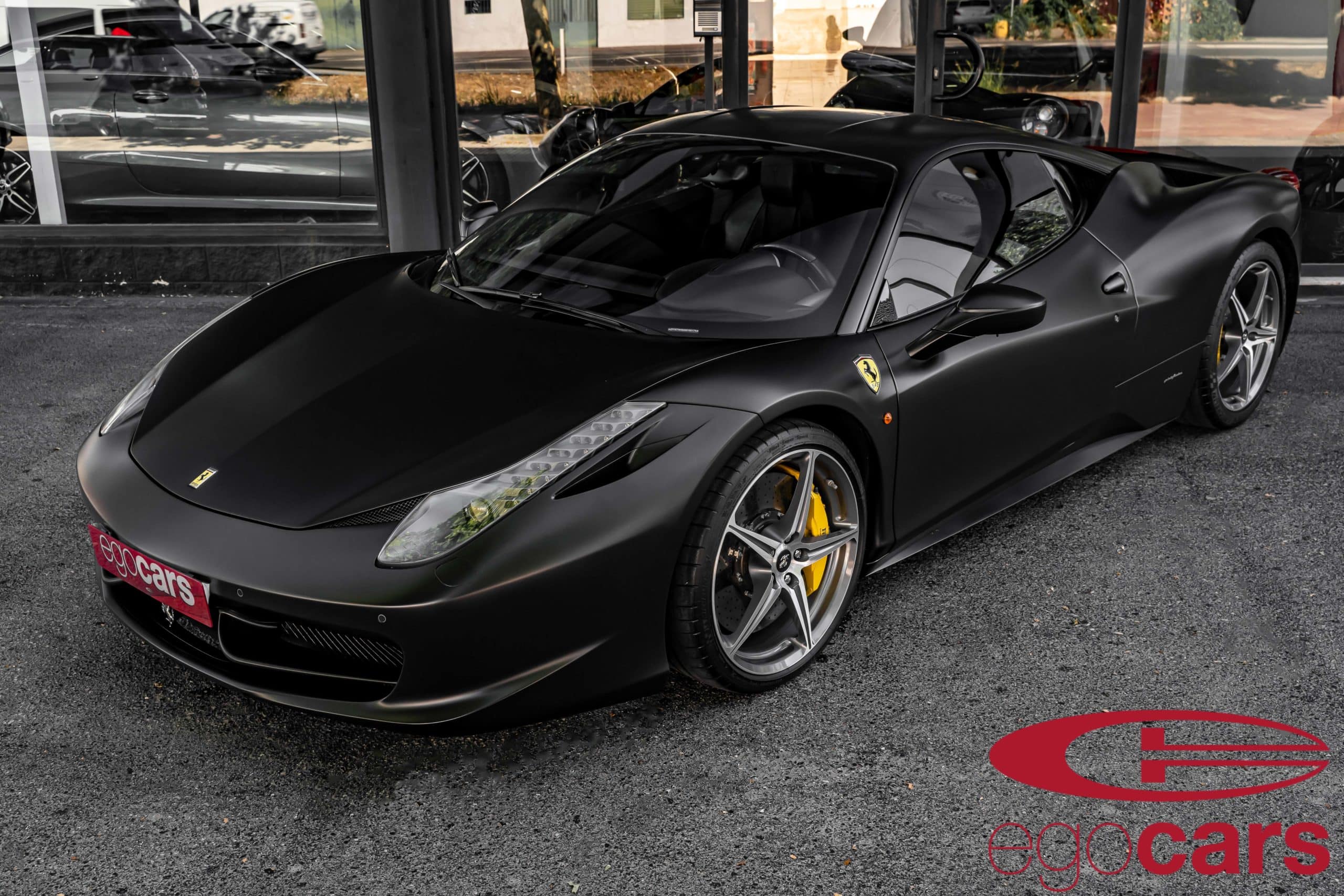 458-ITALIA-NERO-OPACO-EGOCARS_2-scaled