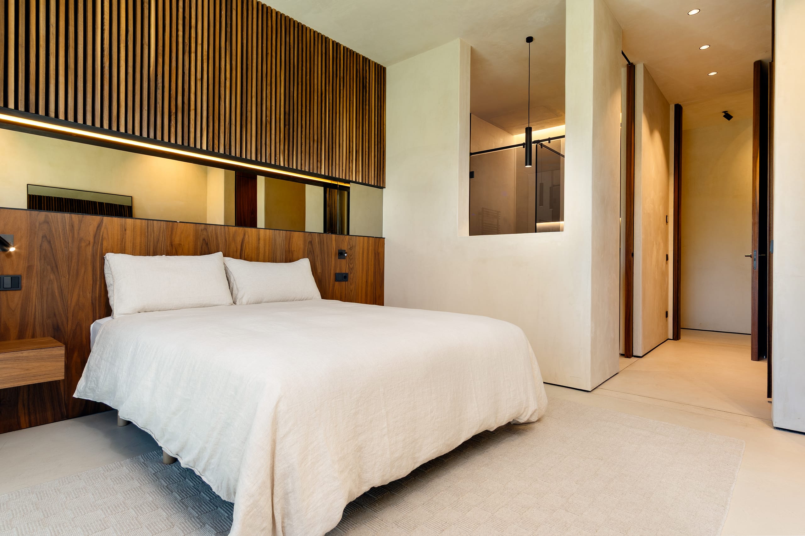 Luxury villa with panoramic sea views in Costa d'en Blanes 14