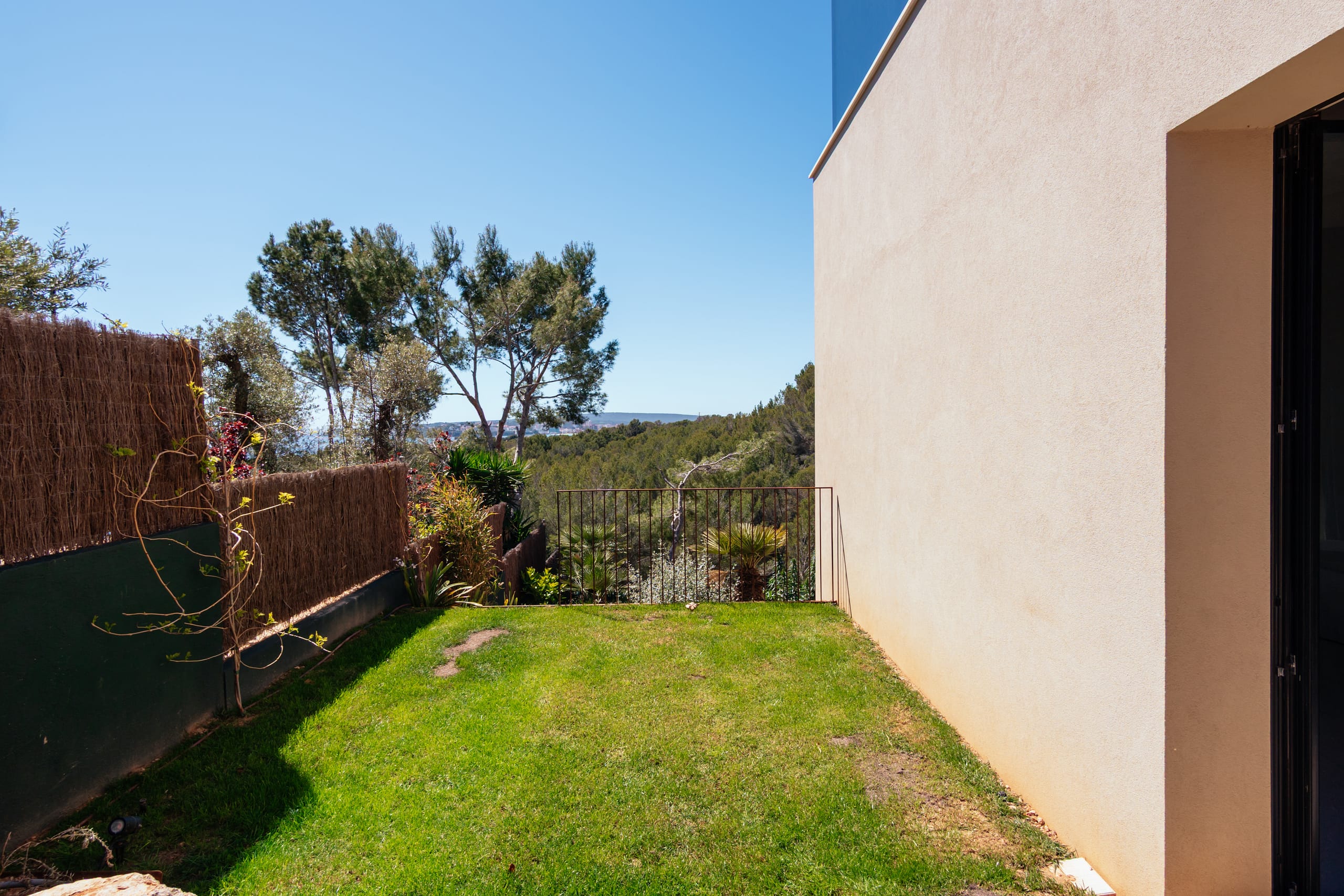 Luxury villa with panoramic sea views in Costa d'en Blanes 9