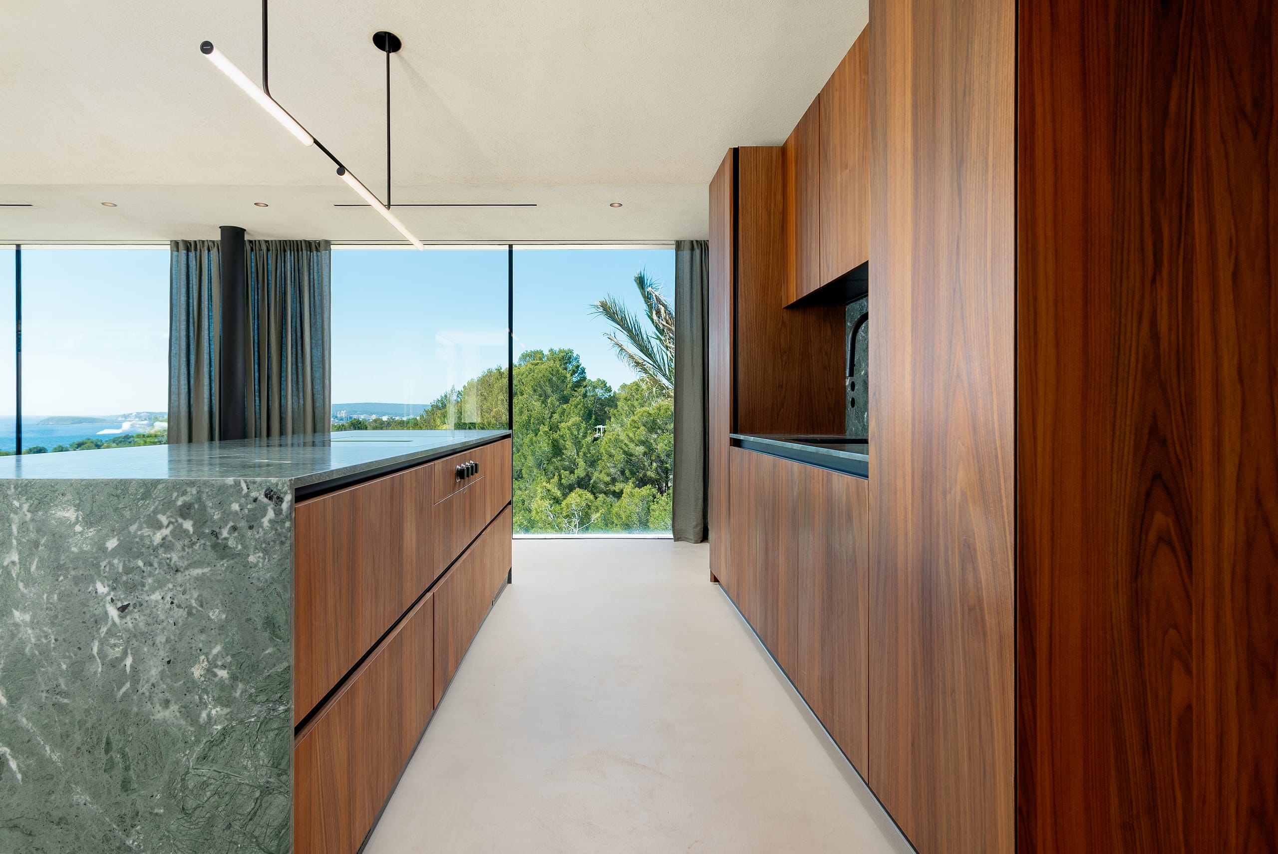 Luxury villa with panoramic sea views in Costa d'en Blanes 37