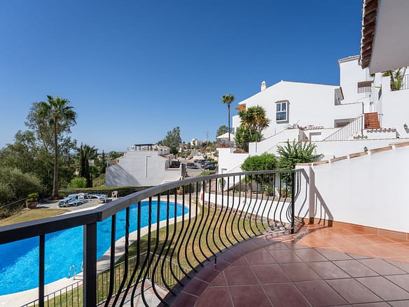 2 Bedroom Apartment in Mijas