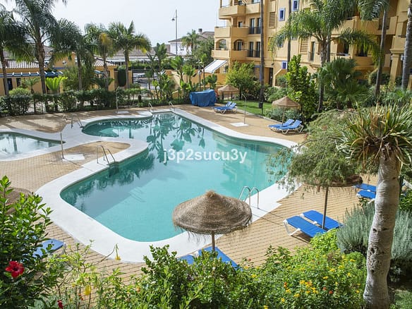 2 Bedroom Apartment in Marbella