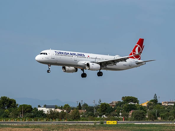Turkish Airlines flies to North Cyprus