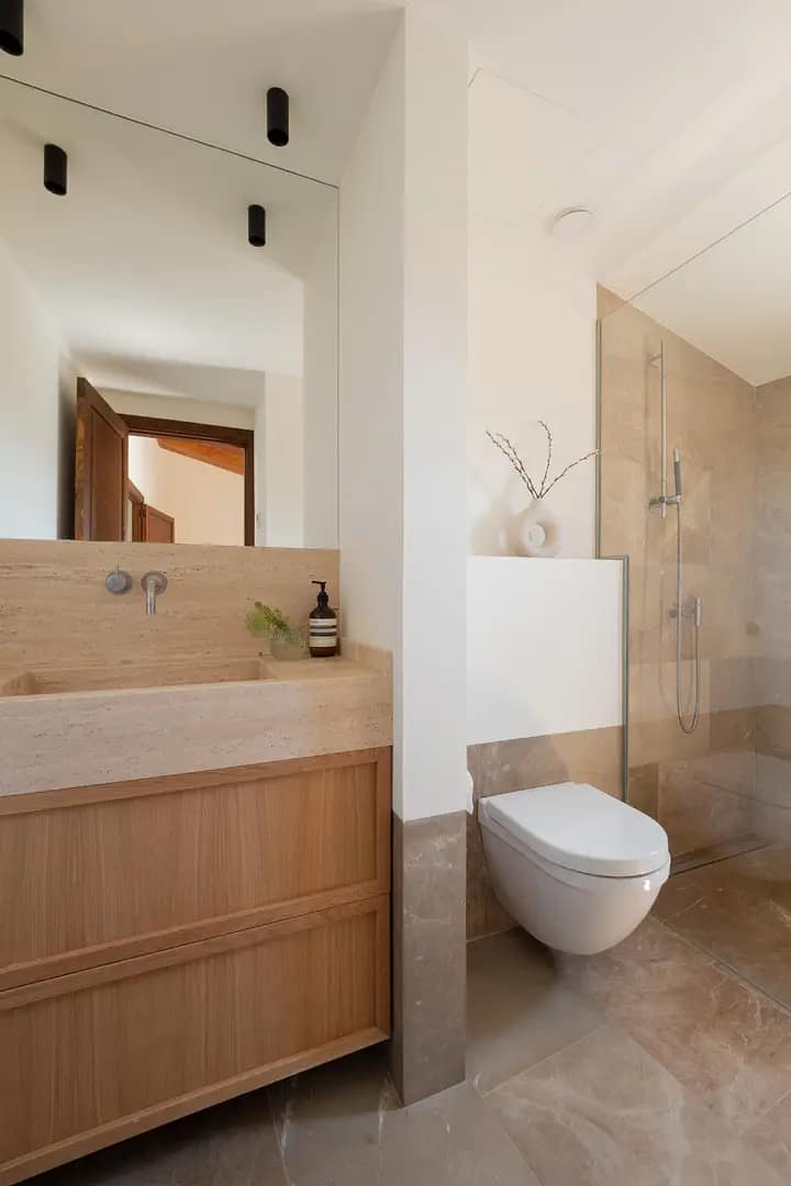 Reformed house with captivating views in Palma 21