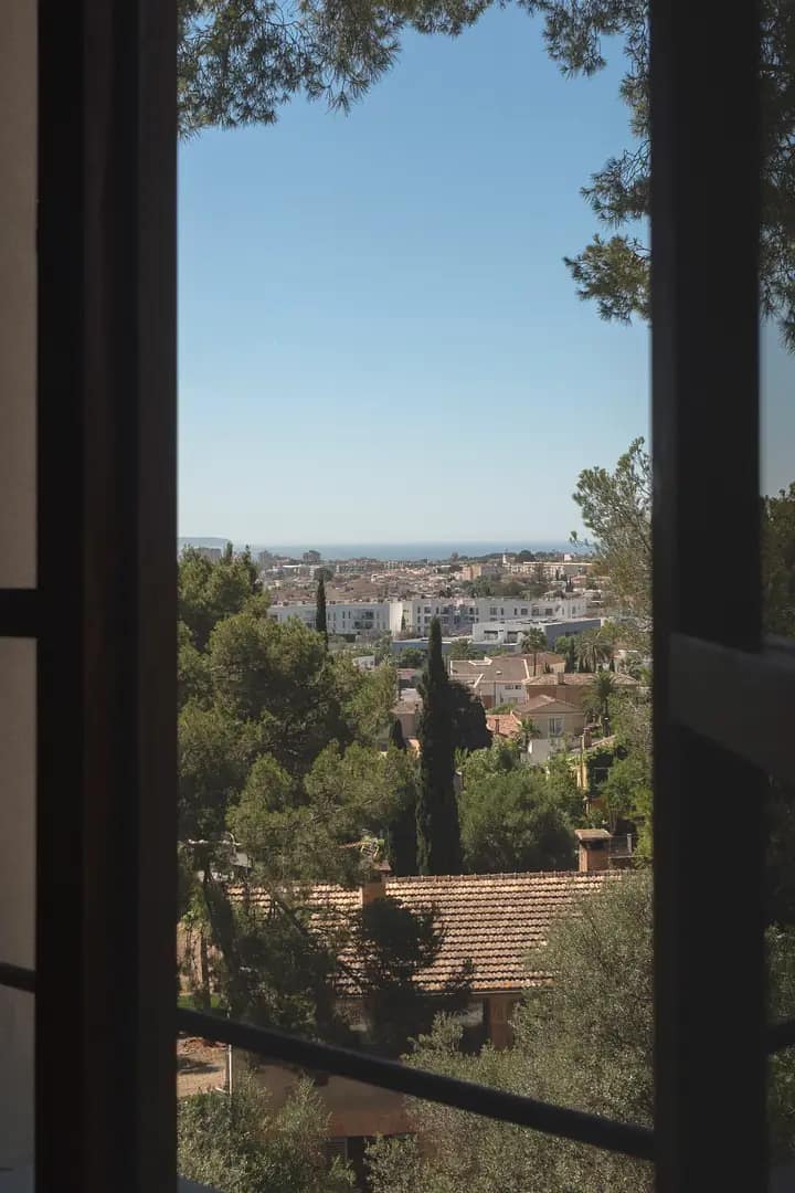 Reformed house with captivating views in Palma 15