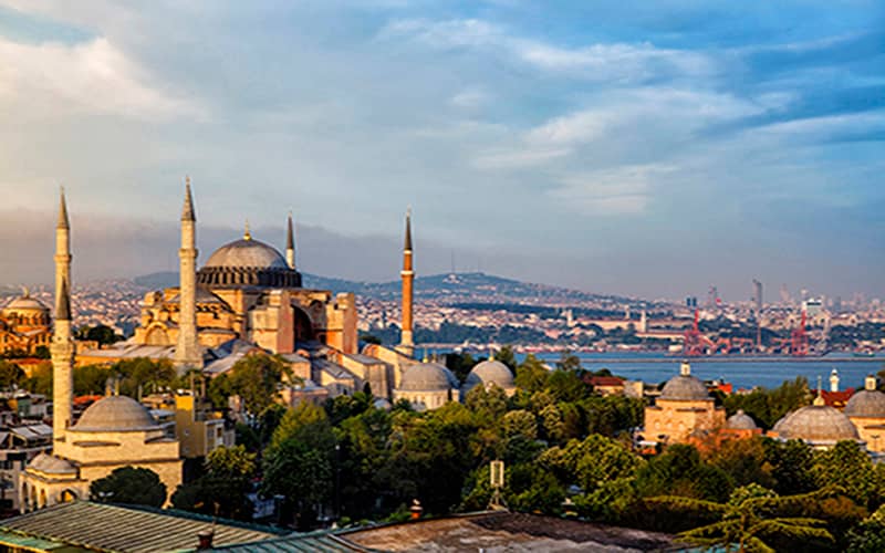 Istanbul in top ten livable cities in Europe