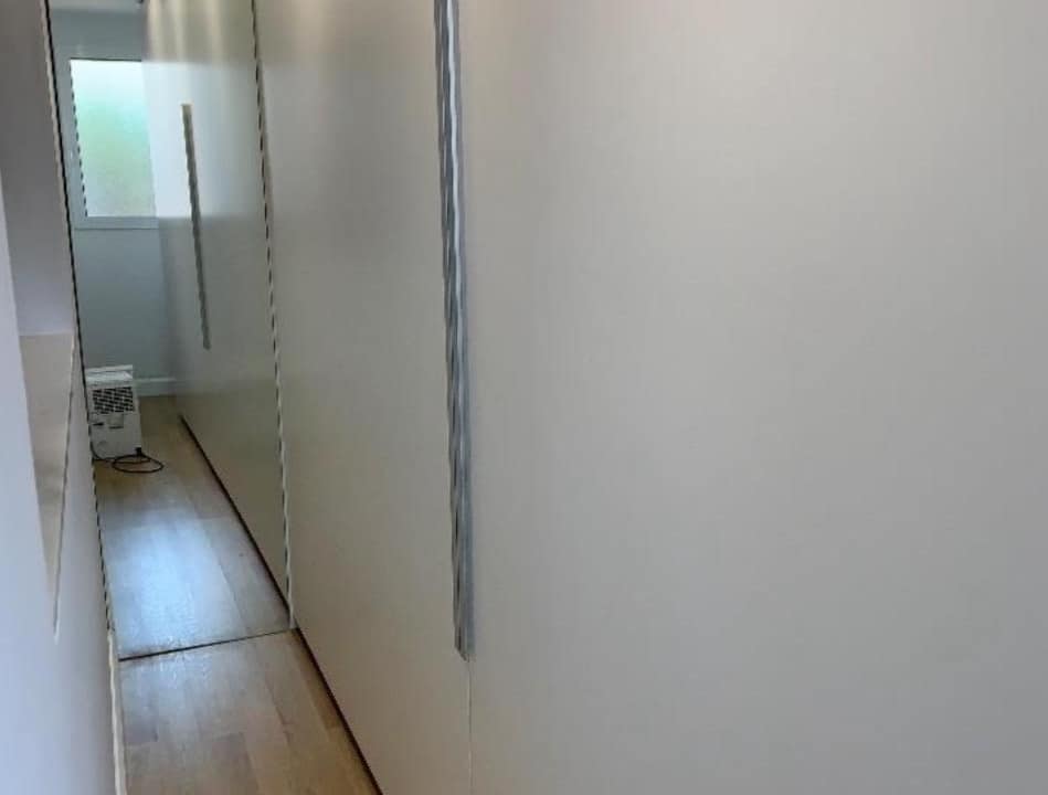 4e363fac-b845-449d-9248-e7a772645b94