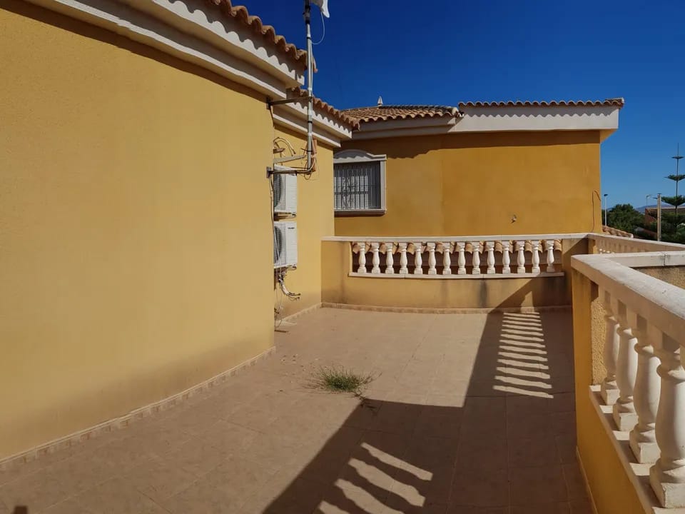 hekqhzui6nq_PHOTO-2024-06-19-12-02-36