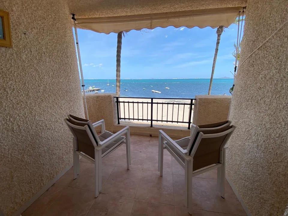 4uzkvx6tvik_PHOTO-2025-06-02-16-30-41