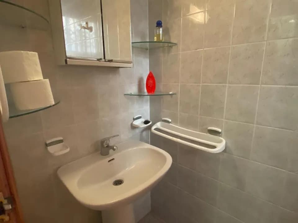 vh8w72dclg9_PHOTO-2025-01-31-15-33-44