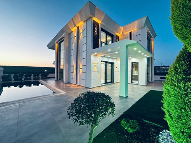 Luxurious Detached Villa Altinkum