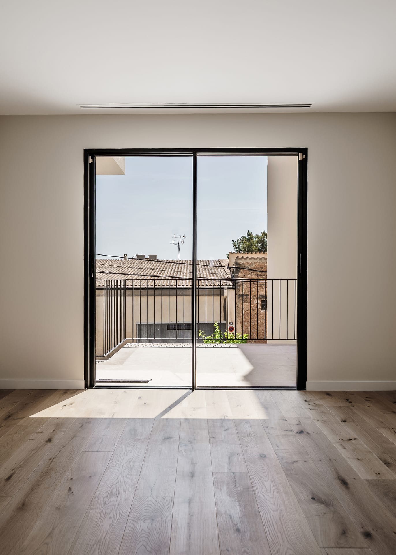 Newly renovated sea view house in Genova 6