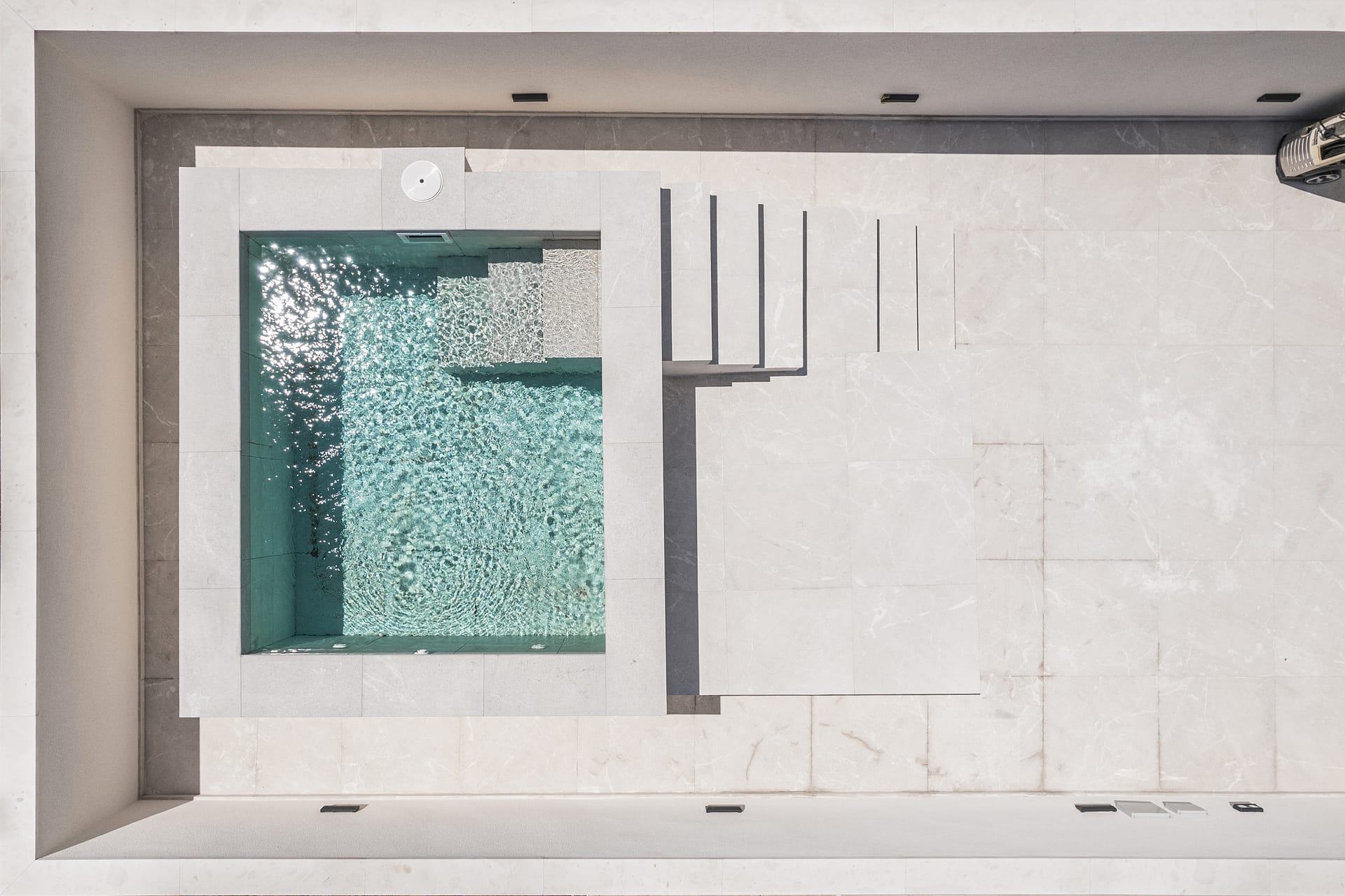 Newly renovated sea view house in Genova 2