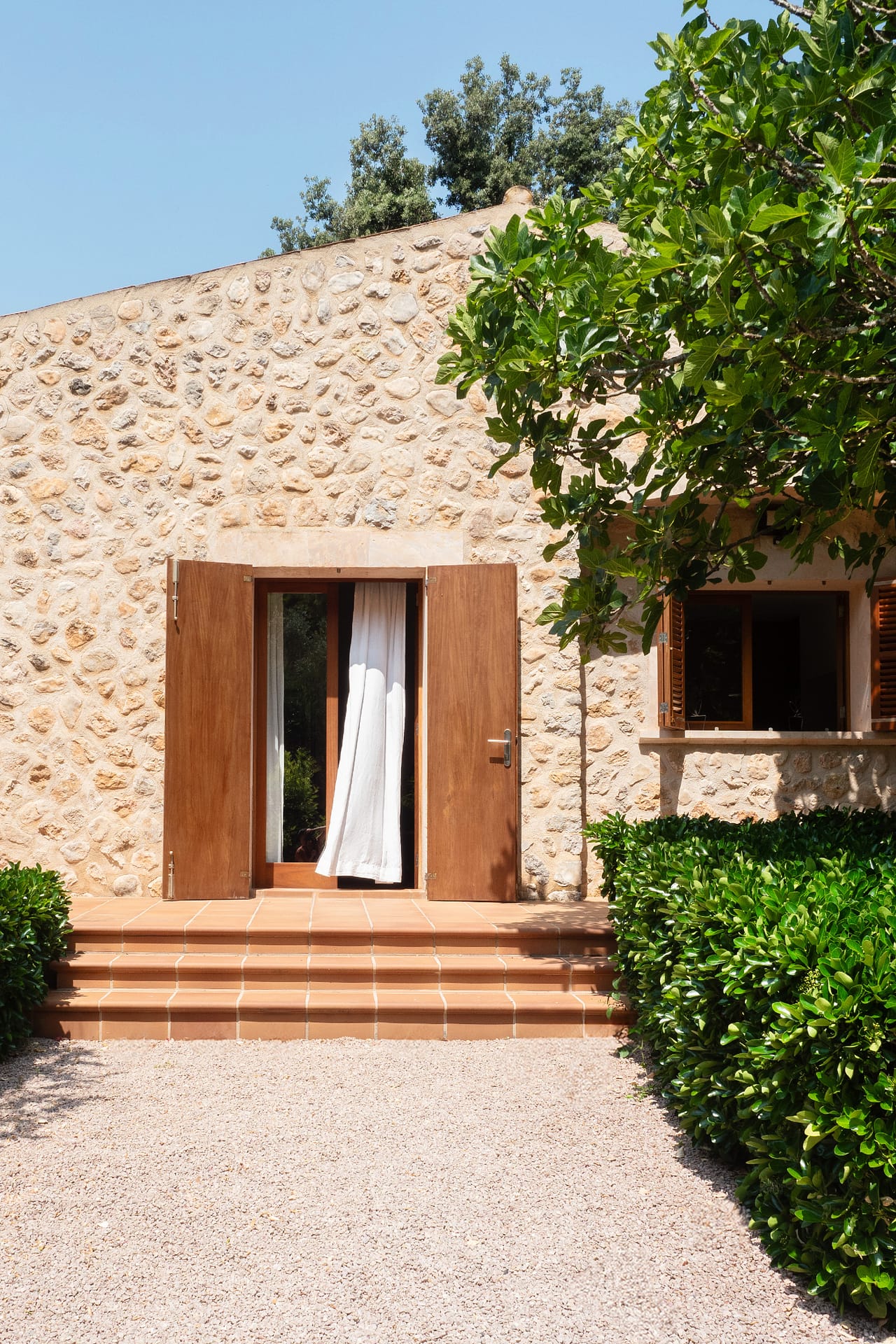 Secluded countryside finca with pool and and tourist license in Campanet 16