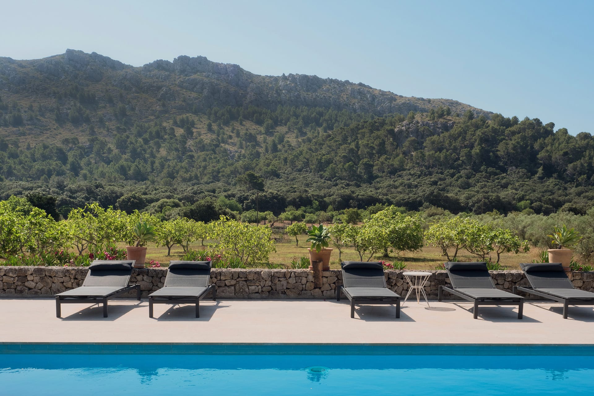 Stunning finca with guest houses in Pollensa 32