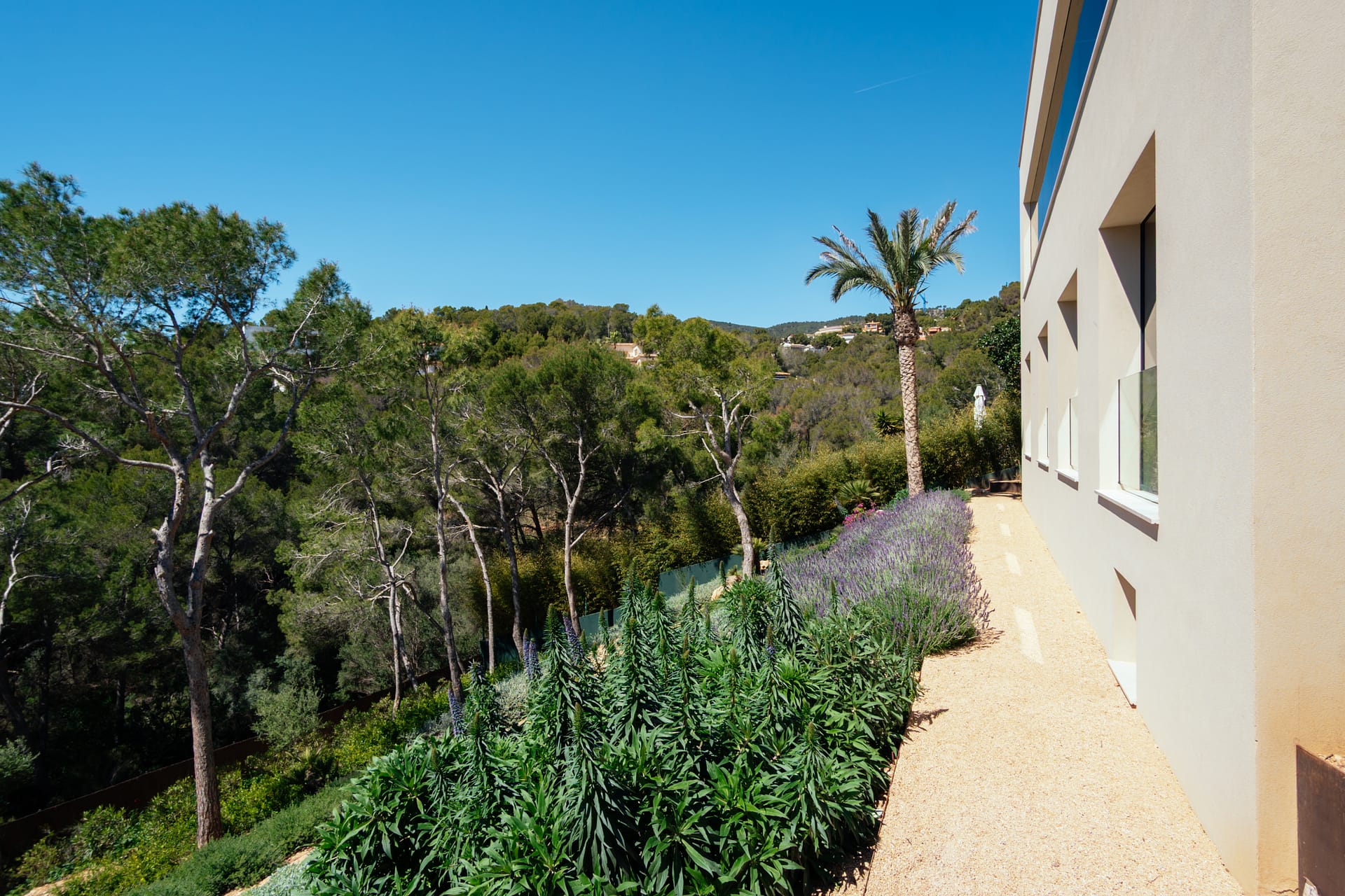 Luxury villa with panoramic sea views in Costa d'en Blanes 8