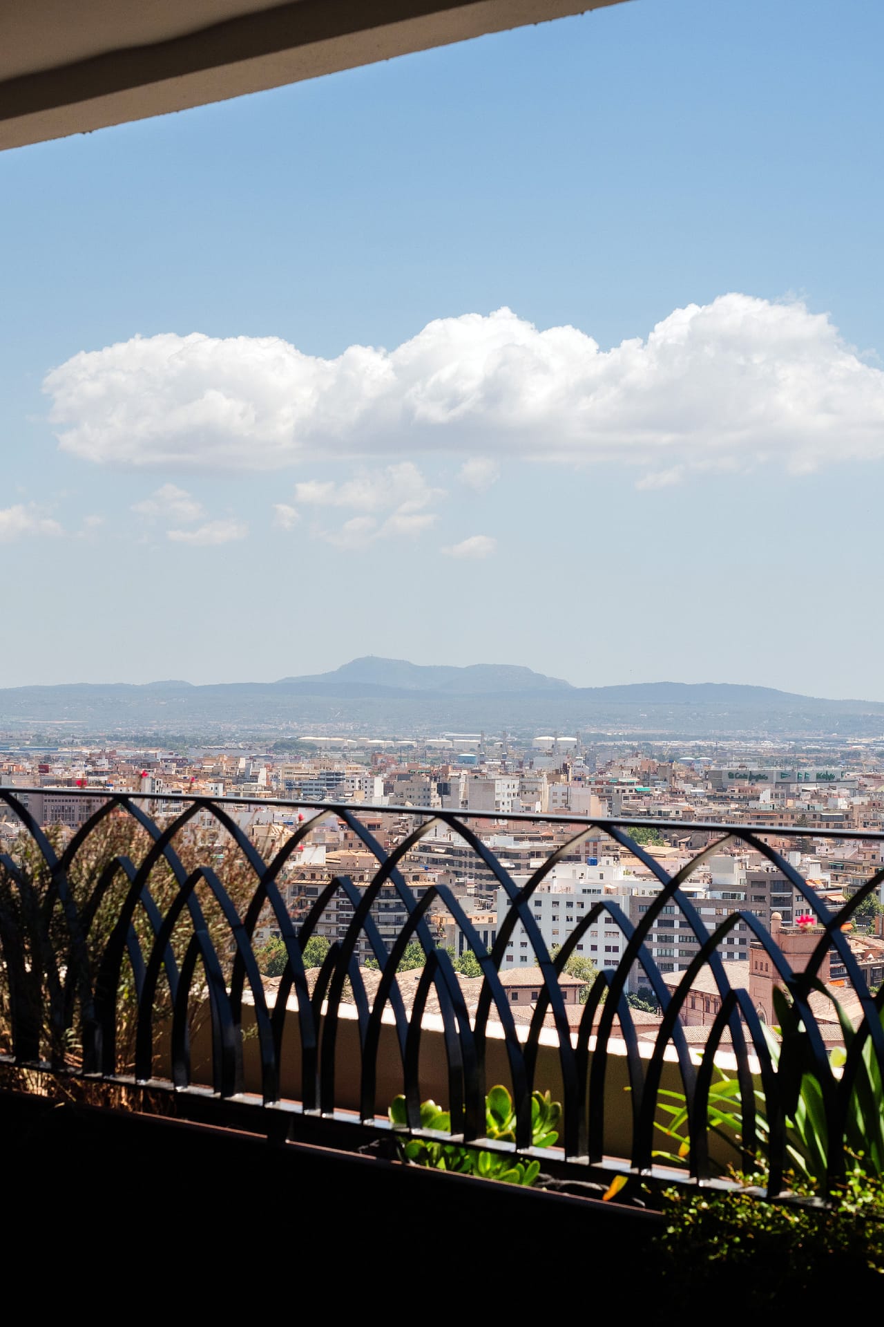 Stunning apartment with panoramic sea and Palma bay views 23