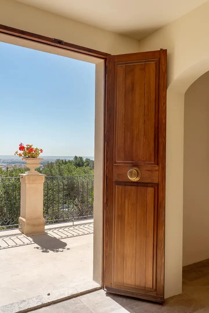 Reformed house with captivating views in Palma 23