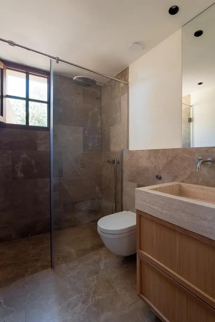 Reformed house with captivating views in Palma 7